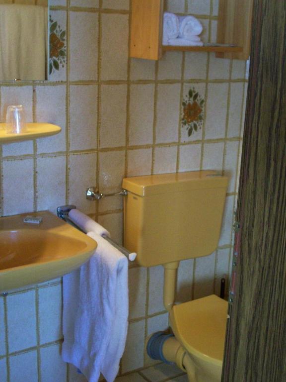 Zum Fliegenden Hollander Guest House Zwiesel Room photo